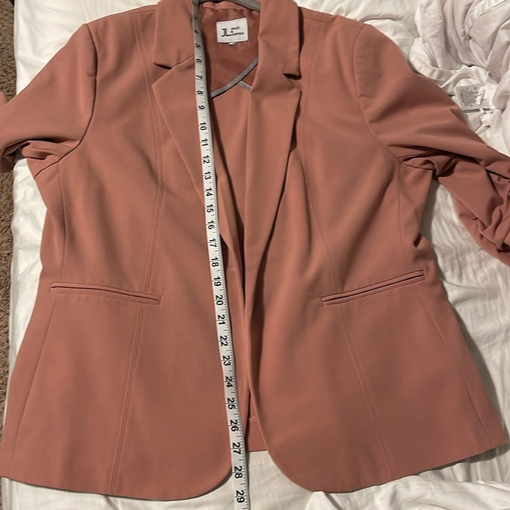 Women's Rust Jacket - Picture 11 of 13